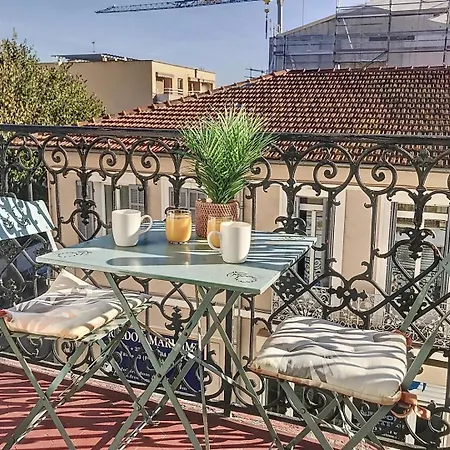 Duplex 3p Sur Port Lägenhet Antibes