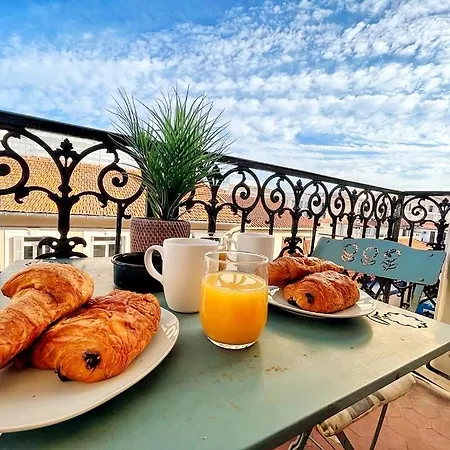 Duplex 3p Sur Port Appartement Antibes