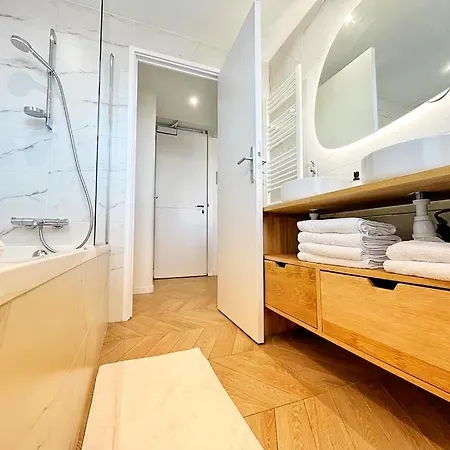 Duplex 3p Sur Port Antibes
