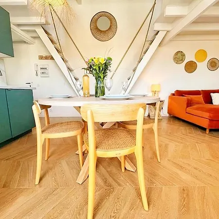 Duplex 3p Sur Port * Антиб